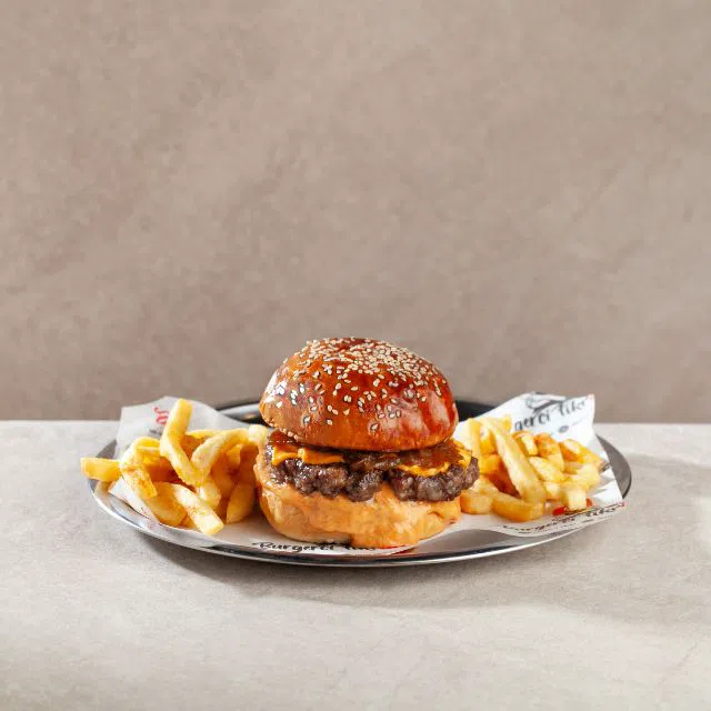 Fikr-Et Acılı Burger