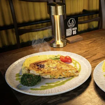 PARMESAN SAUCE CHICKEN