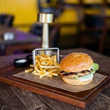HP TAVUK BURGER