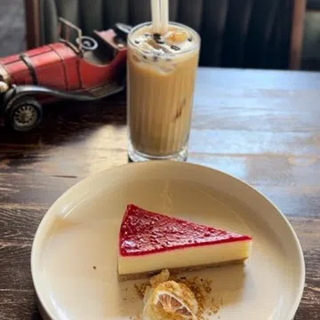 HP CHEESE CAKE+LATTE