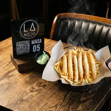 CIGARETTE PASTRY