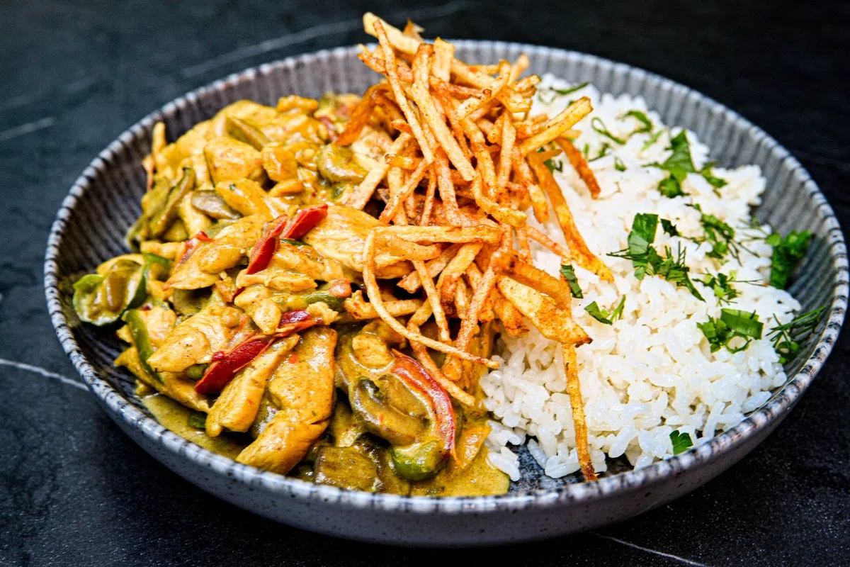 Curry Chicken Bowl