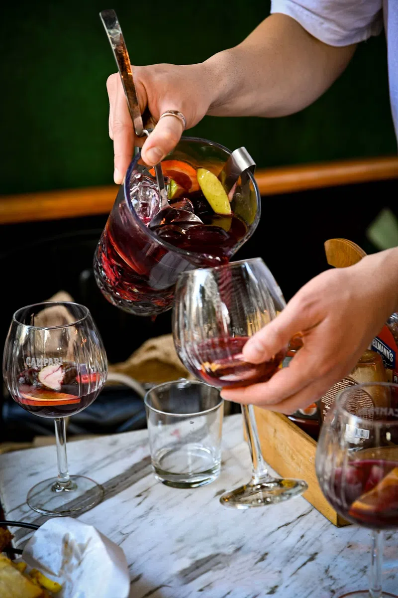 Lokal Sangria